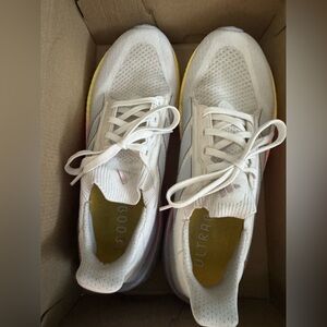 Women's White Running Shoes